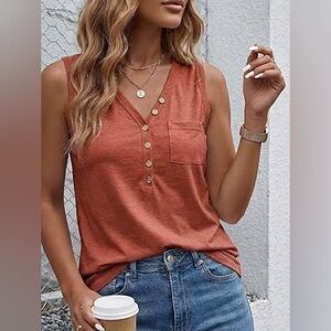 Boho Rust Henley Tank Top with Wood Buttons & Pocket - Small